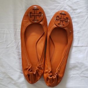 Tory Burch Reva Flats Orange Patent
